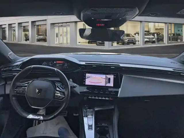 Peugeot 308 phev 225 e-eat8 — photo 29