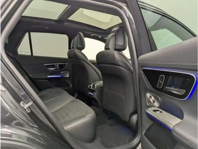 Mercedes Glc suv 220 d 4matic amg line — photo 23