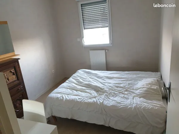 Chambre à louer en collocation