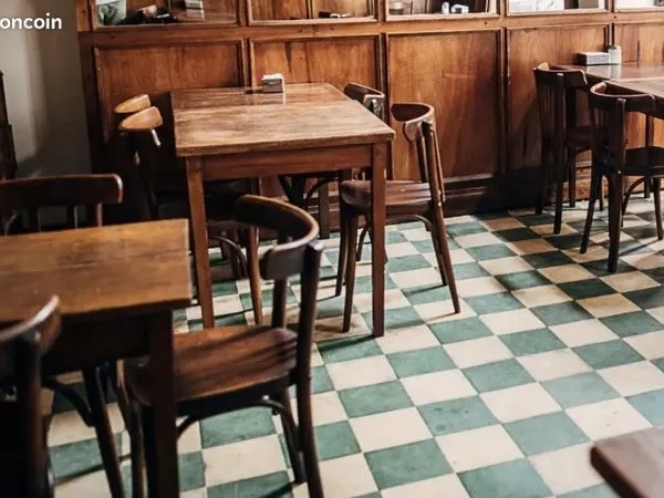 Restaurant 110 m² PARIS