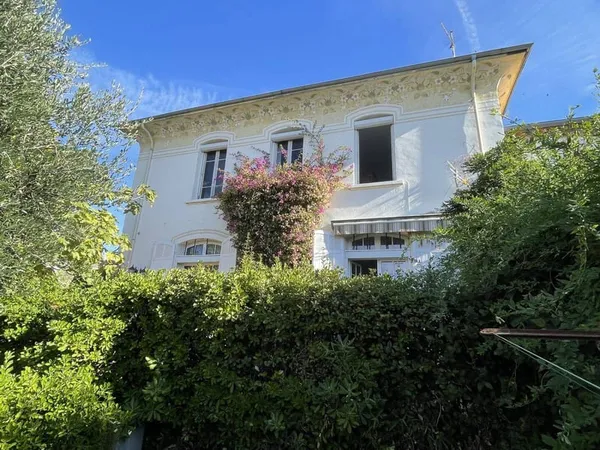 Maison 6 pièces 121 m²