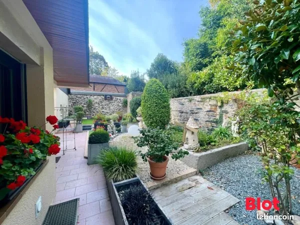 Maison de ville 6 pièces 187 m²