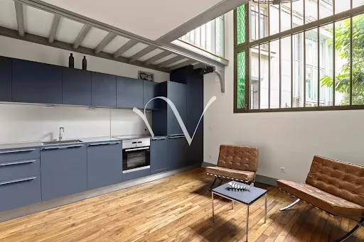 Local 2 pièces 42 m²