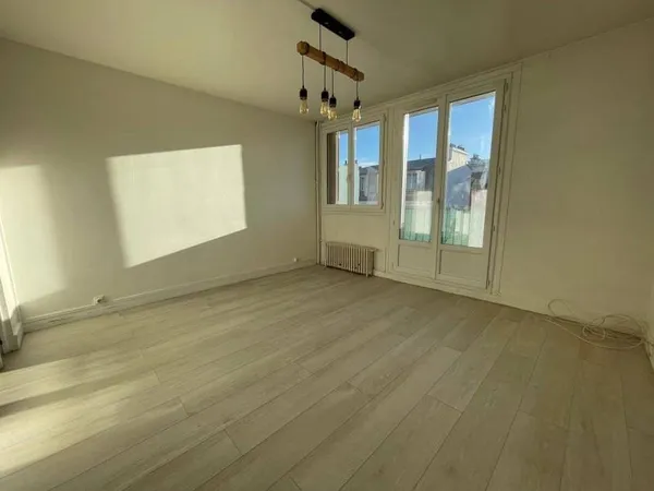 Studio 1 pièce 26 m²