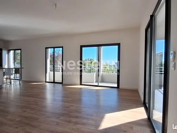 Appartement a vendre t3 85 m2 biguglia