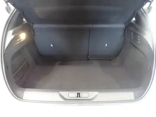 Peugeot 308 1.2 puretech 110ch s&amp;s active pack — photo 13