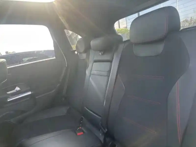 Mercedes Classe B 200 d amg line edition — photo 15