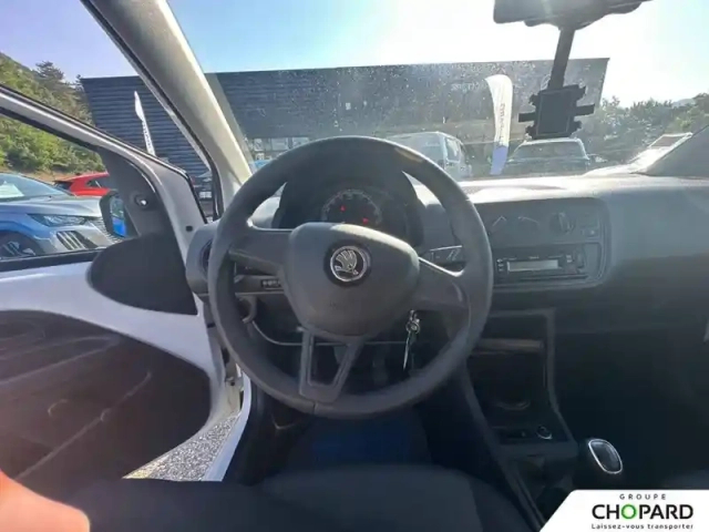 Skoda Citigo 1.0 12v mpi 60 ch — photo 16