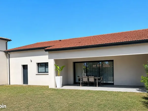 Maison T4 avec un vaste séjour 100 m²