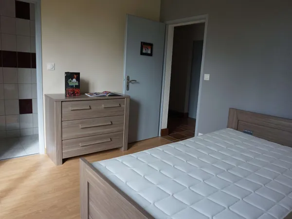 Maison 1 pièce 250 m²