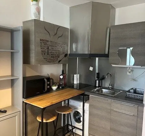 Studio fontsainte meublé tbe au calme accès mer à pieds