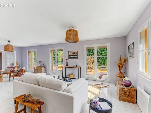 Villa 6 pièces 204 m²