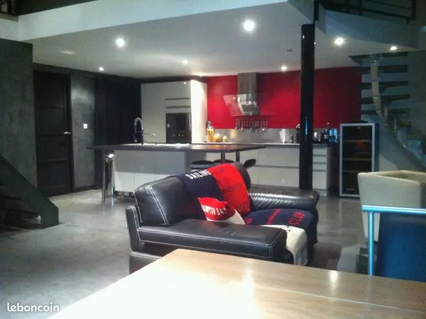 Loft/Appartement limite Mouvaux