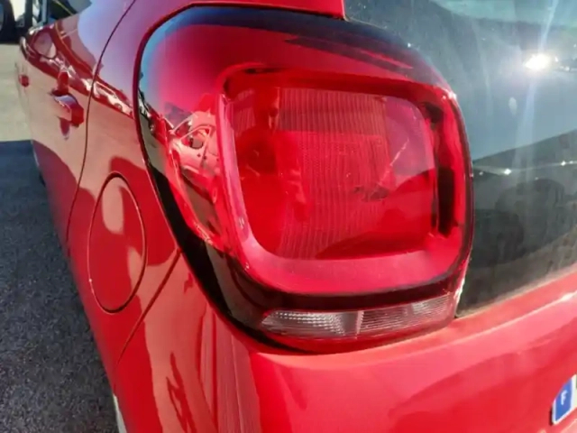 Citroën C1 vti 72 s&amp;s — photo 4