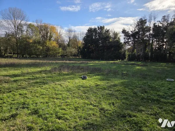 Terrain 3401 m²