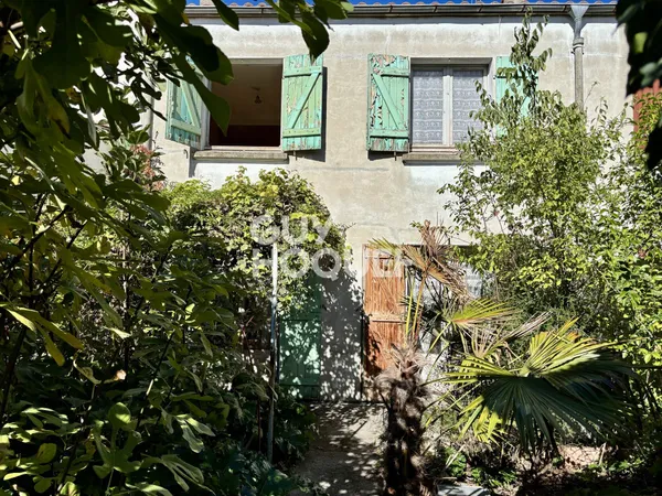 CARCASSONNE - Maison 77 m², 3 chambres, garage et jardin