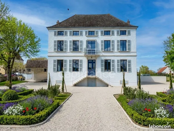 Propriété 14 pièces 464 m²