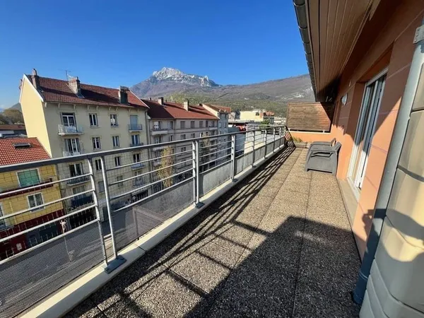 Appartement 5 pièces 107 m²