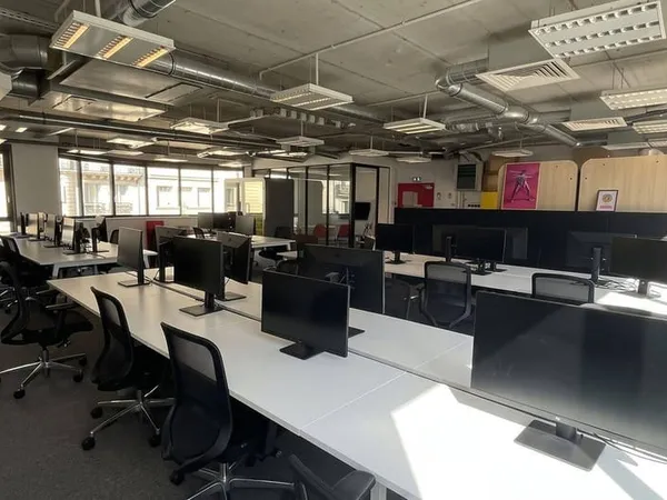 Bureaux 131 m²