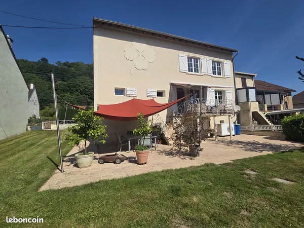 Maison 7 pièces 180 m²