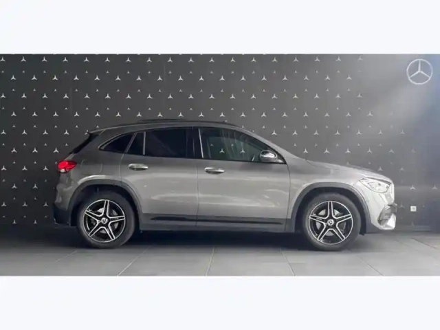 Mercedes Gla 250 e amg line — photo 47