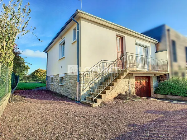 Charmante Maison à Rénover à Chartres de Bretagne ! Parfaite pour une Famille !
