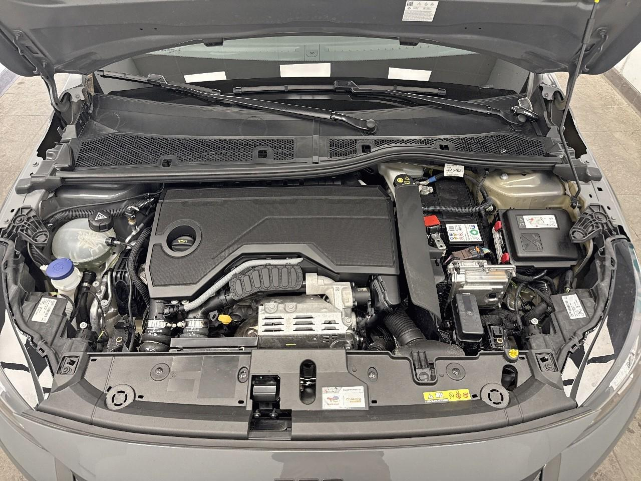 Peugeot 208 hybrid 110 ch e-dcs6 allure — photo 14