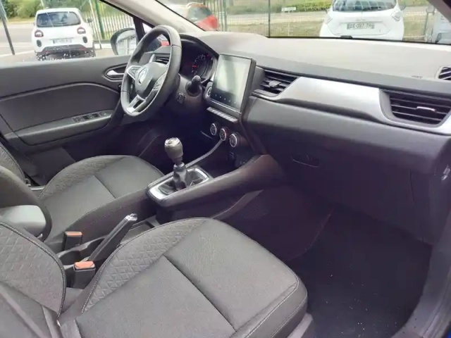 Renault Captur tce 90 — photo 12