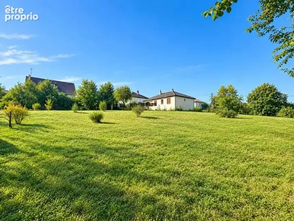Terrain 1 049 m² à vendre à Ambazac (87240)