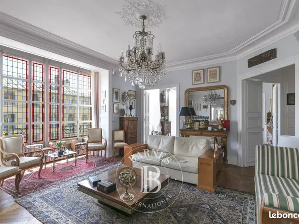 Appartement 5 pièces 118 m²