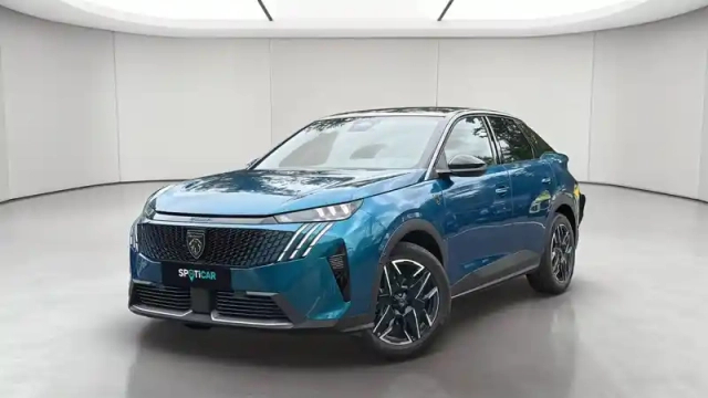 Peugeot 3008 hybrid 136 e-dcs6
