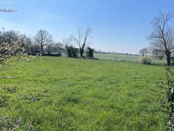 Combrée Terrain à bâtir