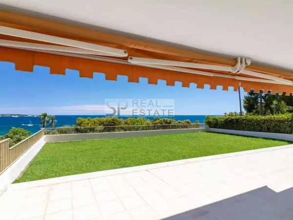 Appartement 4 pièces 162 m²