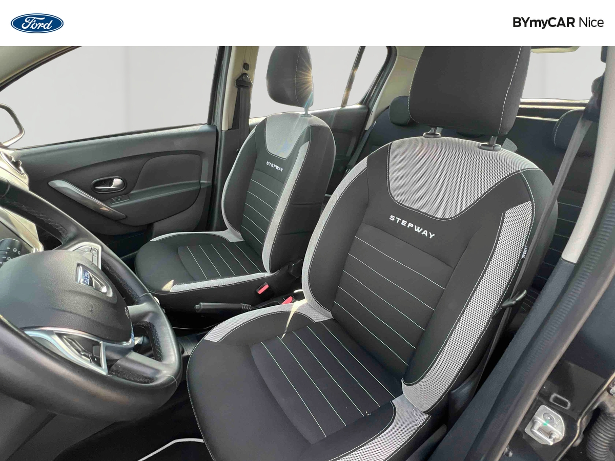 Dacia Sandero TCe 90 Easy-R — photo 11