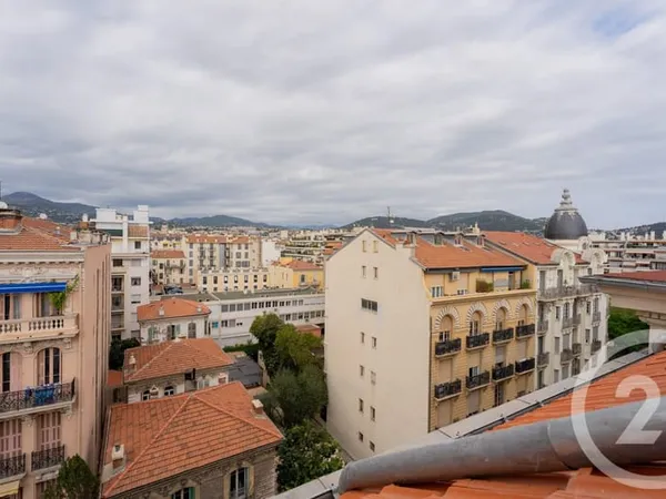 Appartement 1 pièce 9 m²