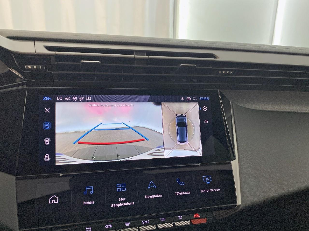 Peugeot 308 hybrid 145 e-dcs6 allure — photo 17