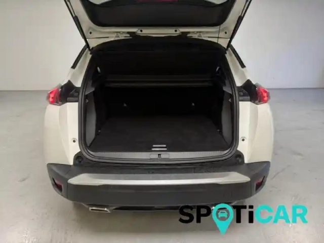 Peugeot 2008 1.2 puretech 130ch s&amp;s style eat8 — photo 6