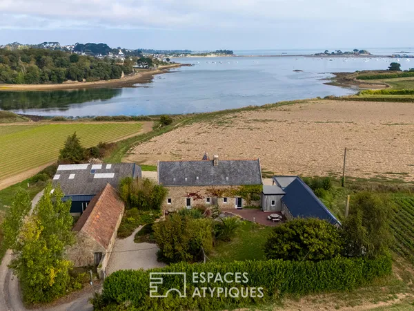 Demeure de caractère tournée vers la mer