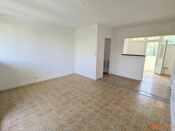 Appartement 4 pièces avec garage et cave
