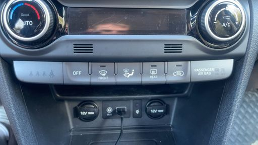 Hyundai Kona 1.0 T-GDi 120 - Edition #1 – 2018 – 97460 km – Essence – Boîte Manuelle — photo 11