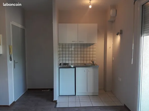 Appartement 1p _ 22 m2 _ 1er étage