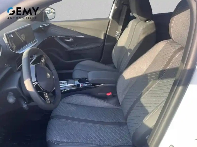 Peugeot 2008 electrique 54 kwh 156 ch — photo 9