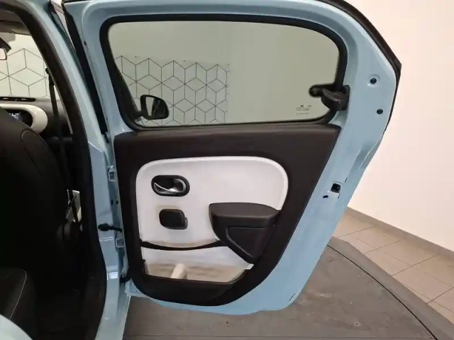 Renault Twingo iii achat intégral - 21 — photo 19