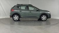 Dacia Sandero 1.0 TCe 110ch Stepway Expression — photo 4
