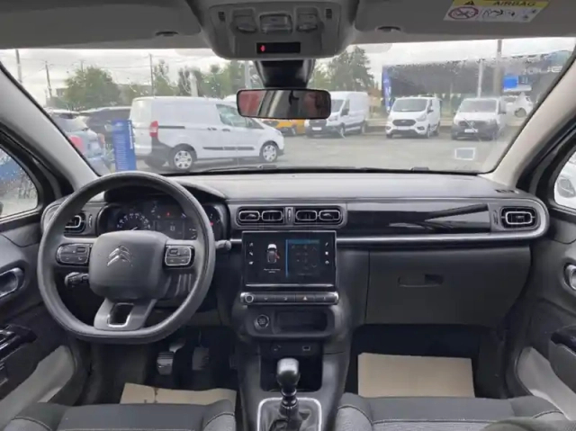 Citroën C3 1.2 puretech 110ch s&amp;s shine 120-123g — photo 13