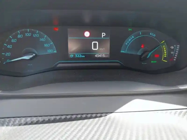 Peugeot 208 electrique 50 kwh 136ch — photo 10
