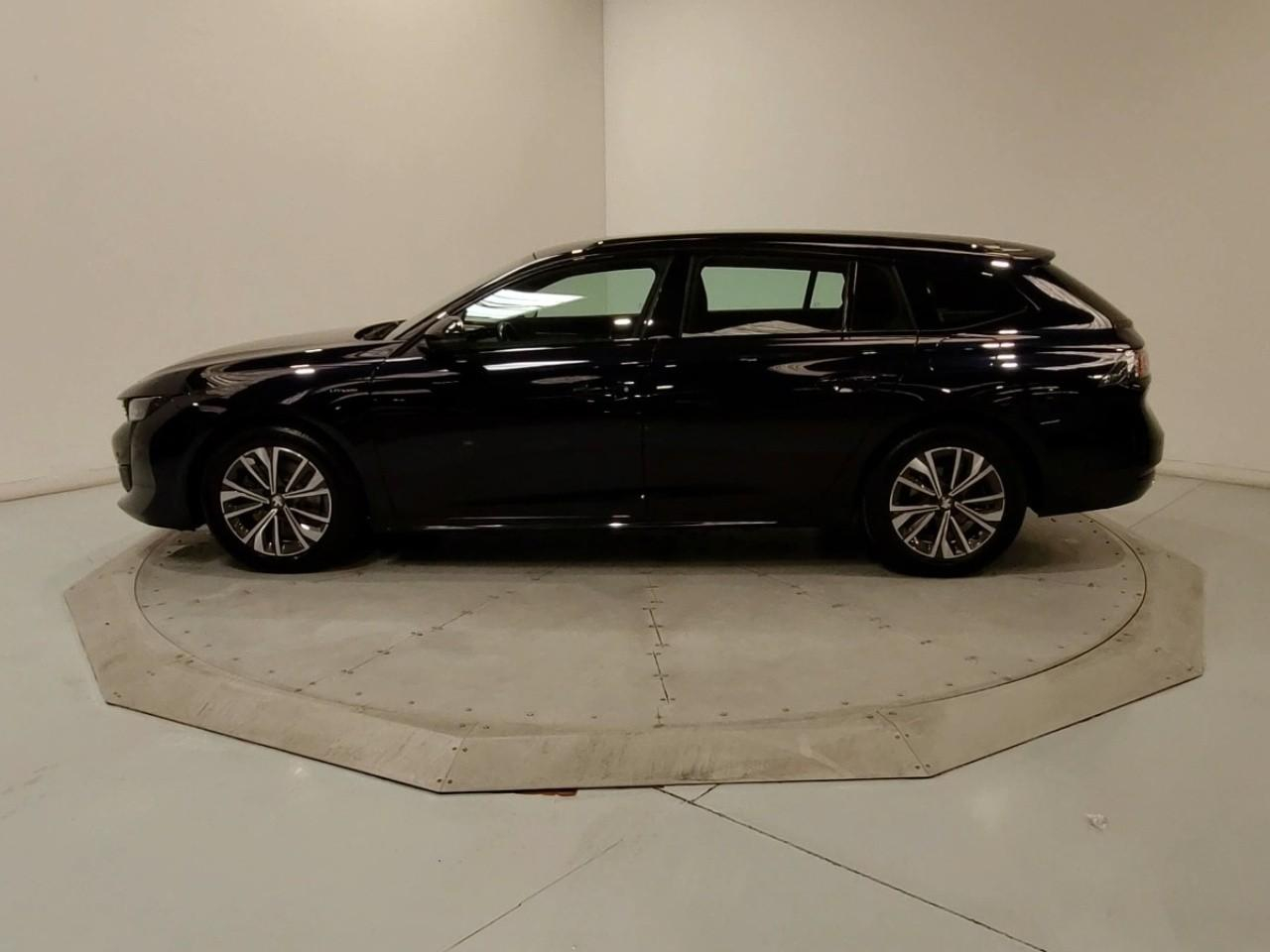 Peugeot 508 sw hybrid 225 e-eat8 active pack — photo 2