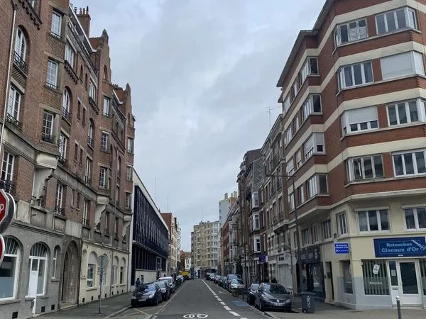 Local commercial Lille