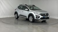 Dacia Sandero 1.0 TCe 90ch Stepway Confort -22 — photo 3