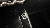 Peugeot 2008 1.2 PureTech 130ch S&S Allure Pack EAT8 — photo 30